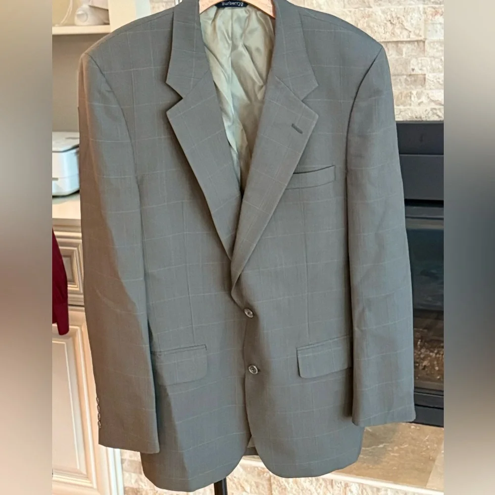 Vtg Burberry’s 100% Wool Blazer Grey Green Plaid 2 Button Closure Sz ~44‎